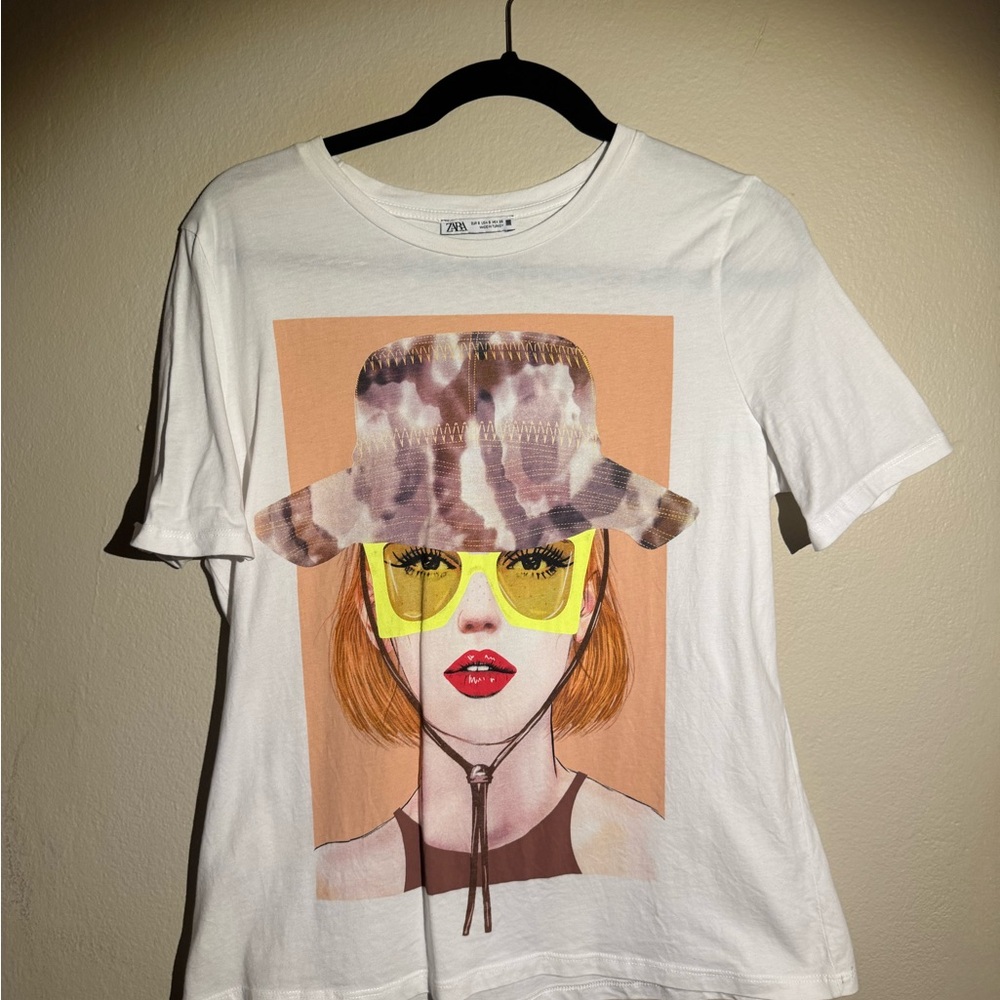 Zara Yellow and Red Graphic Short Sleeve Tee